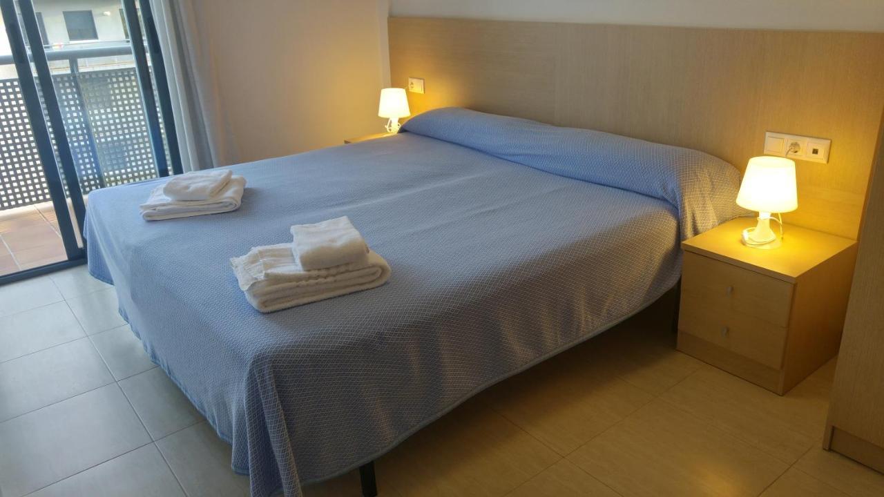 Apartaments Las Carolinas Sant Carles De La Rapita Exterior photo